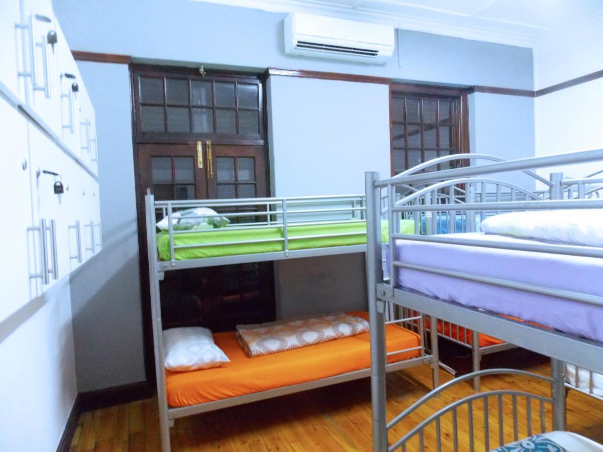 Trap Houz Backpackers Hostel Cape Town Exterior foto