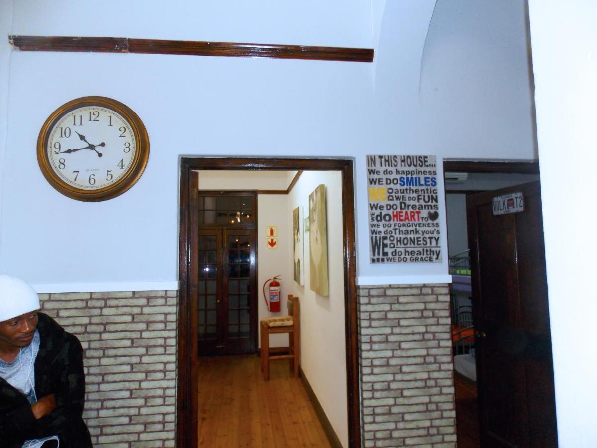 Trap Houz Backpackers Hostel Cape Town Exterior foto